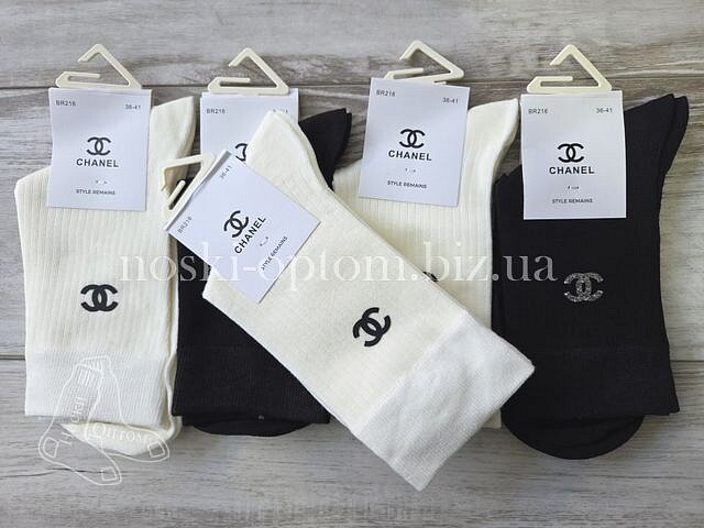 Шкарпетки жіночі бавовняні високі ТМ «CHANEL» з принтом логотипу біля гумки, асорті, BR216.